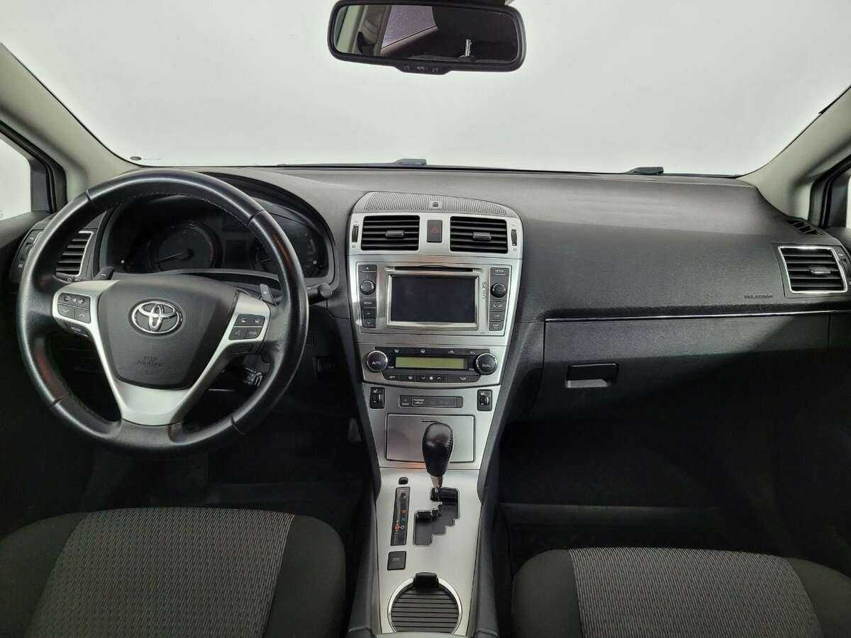 Toyota Avensis, 2012 Фото №7