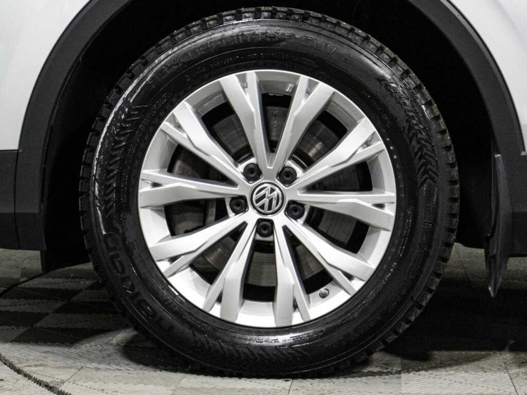 Volkswagen Tiguan, 2019 Фото №24