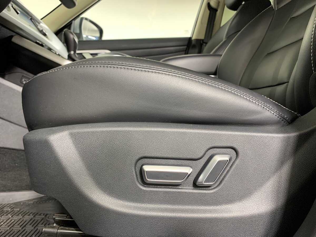 Geely Atlas, 2021 Фото №17