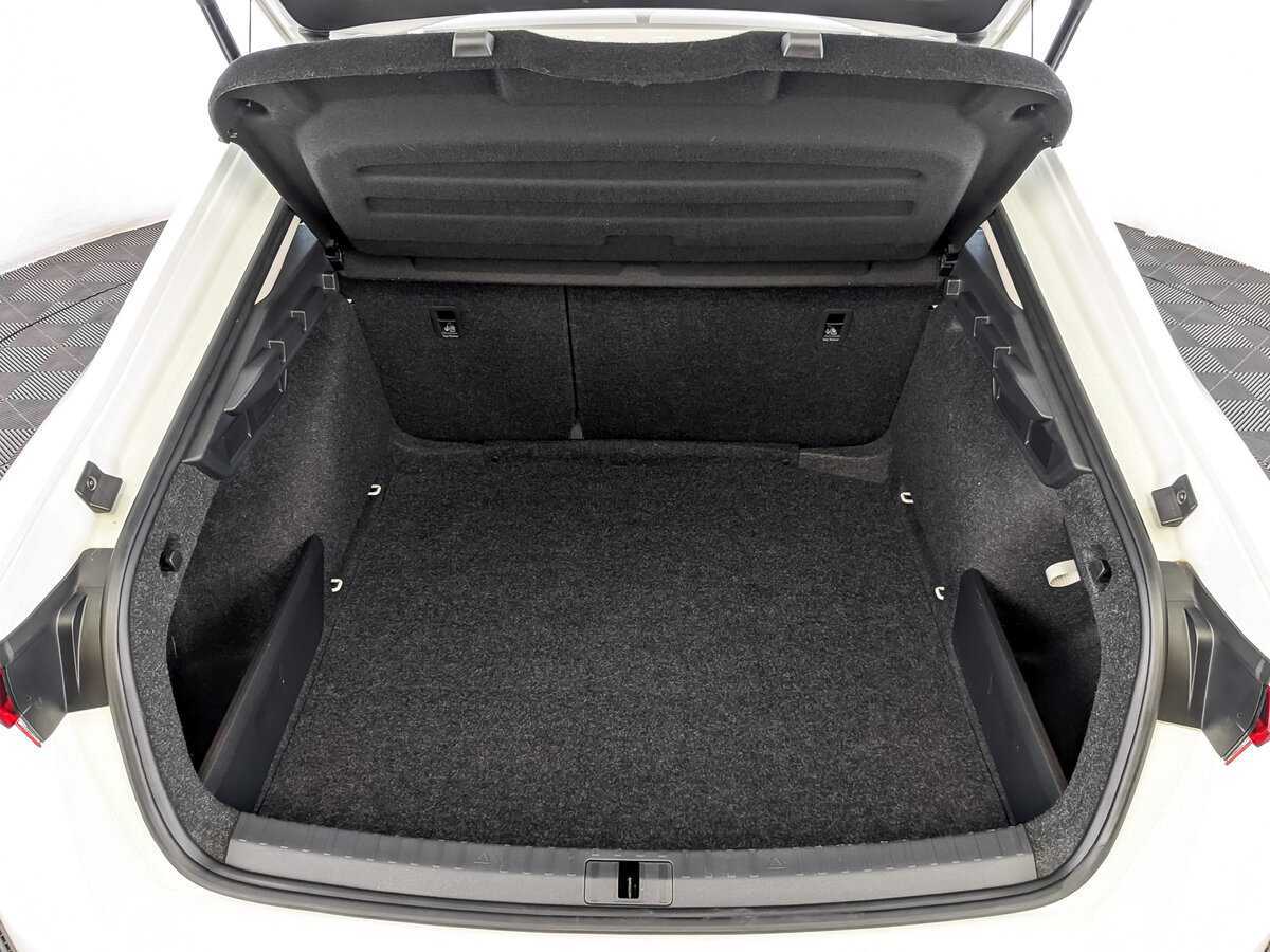 Skoda Octavia, 2021 Фото №10