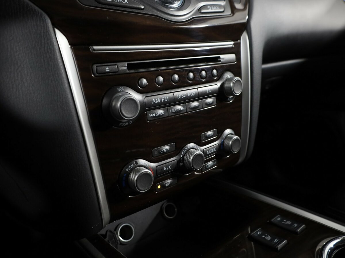 Nissan Pathfinder IV, 2014 Фото №15