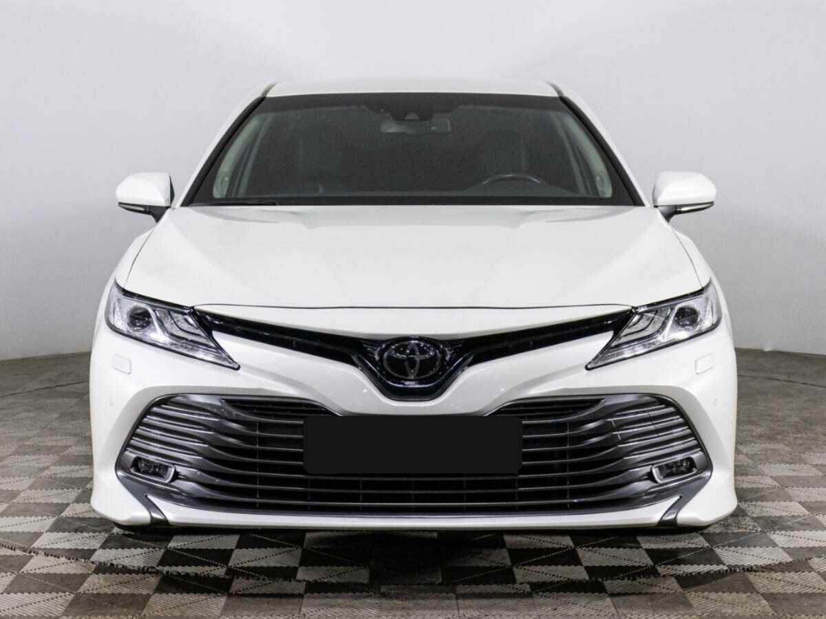 Toyota Camry, 2020 Фото №2