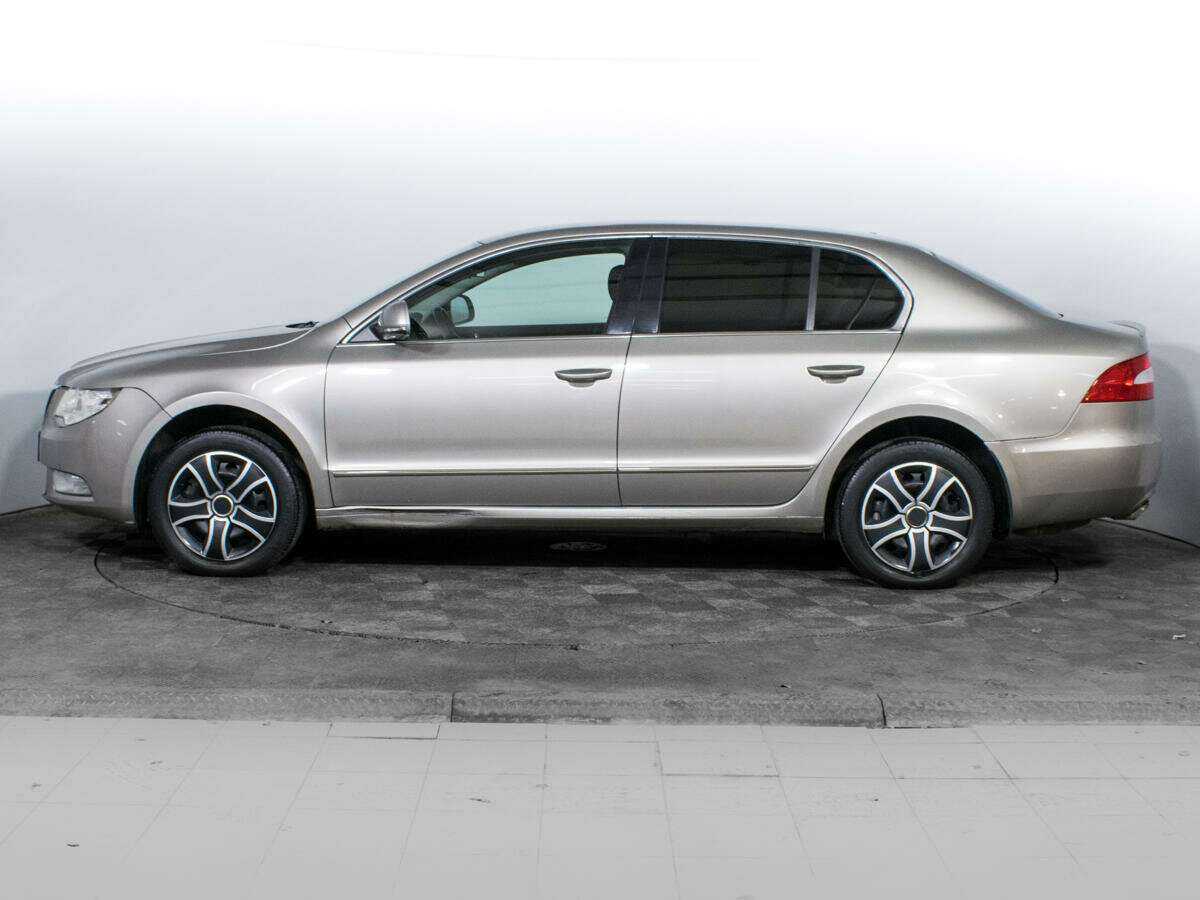 Skoda Superb DSG, 2013 Фото №8