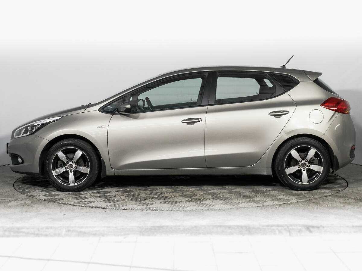 Kia Ceed, 2015 Фото №8