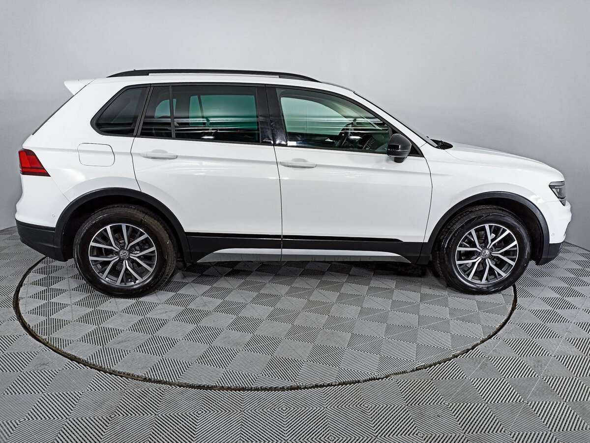 Volkswagen Tiguan, 2019 Фото №4