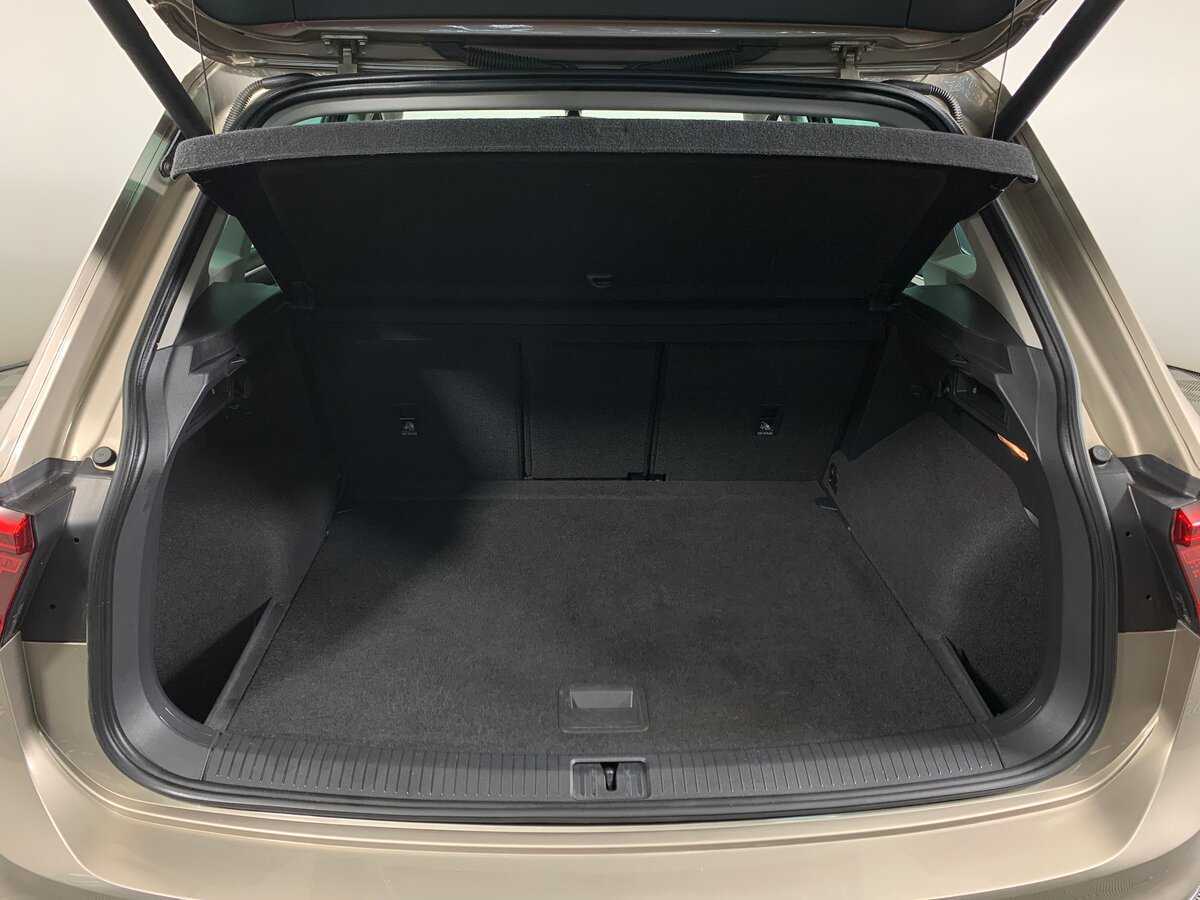 Volkswagen Tiguan, 2017 Фото №20