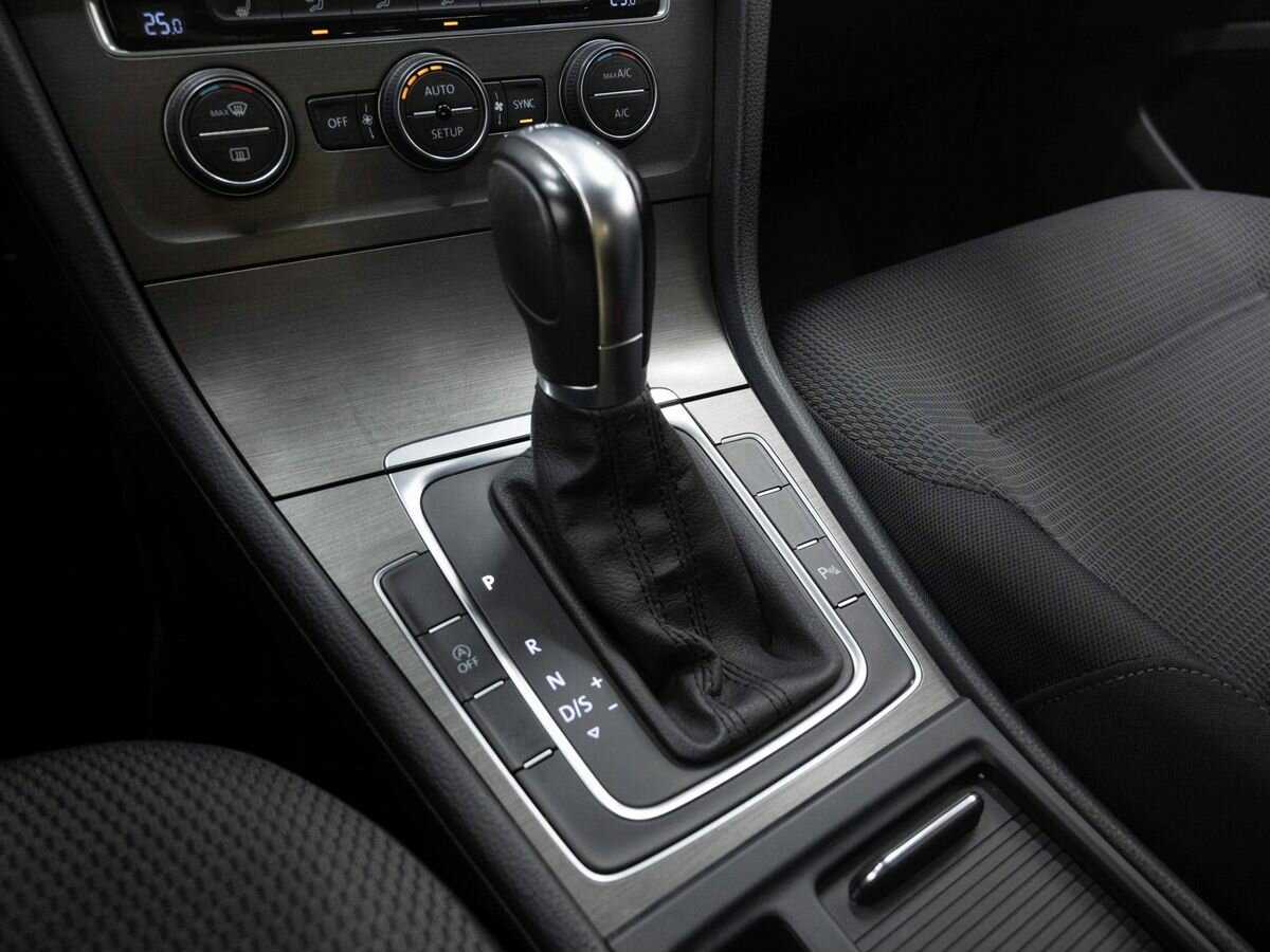 Volkswagen Golf, 2013 Фото №22