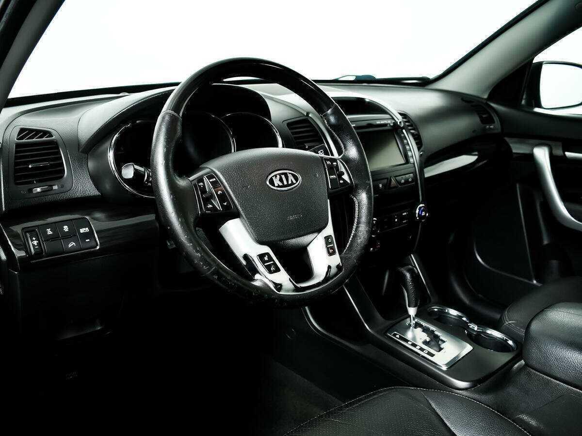 Kia Sorento, 2012 Фото №13
