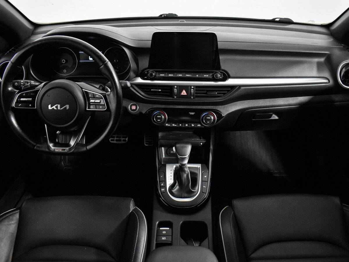 Kia Cerato, 2022 Фото №15