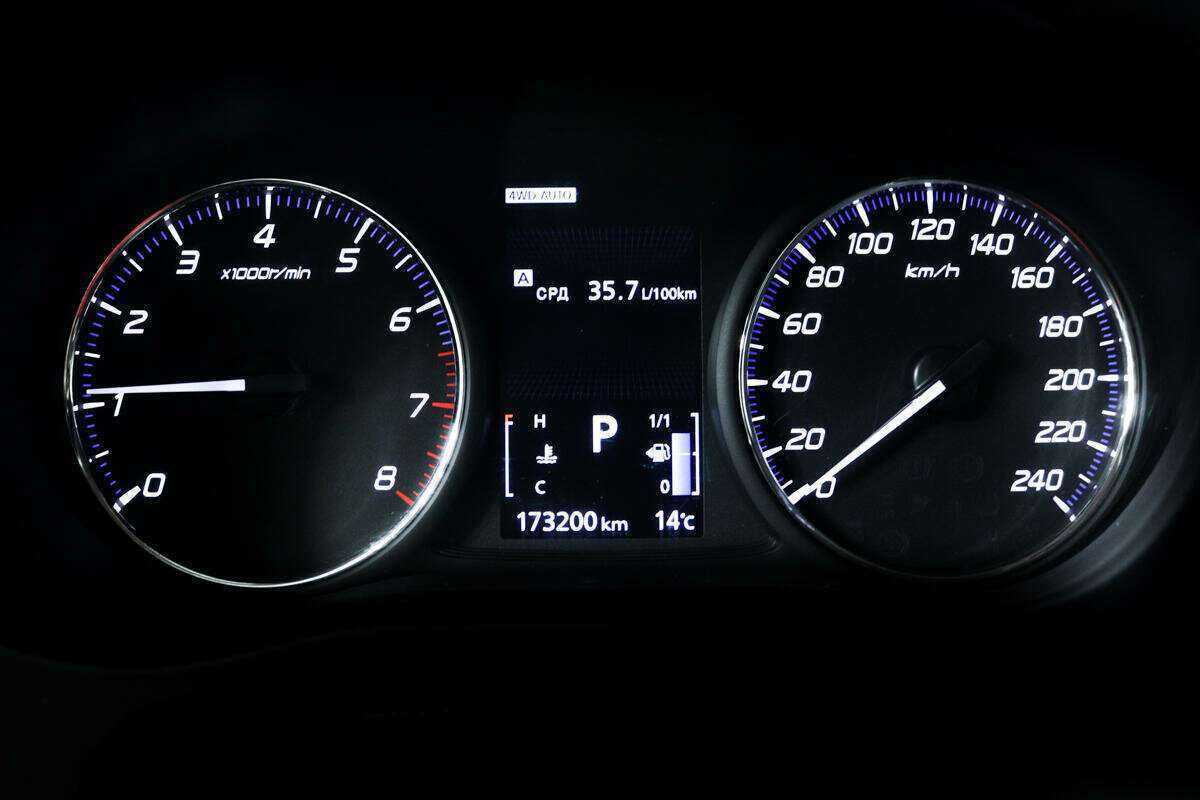 Mitsubishi Outlander, 2018 Фото №8