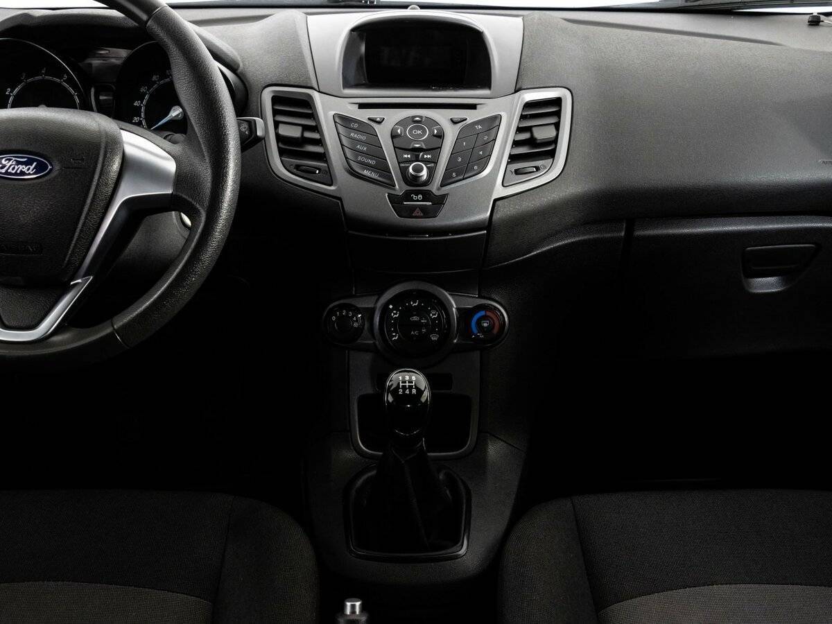 Ford Fiesta, 2015 Фото №12