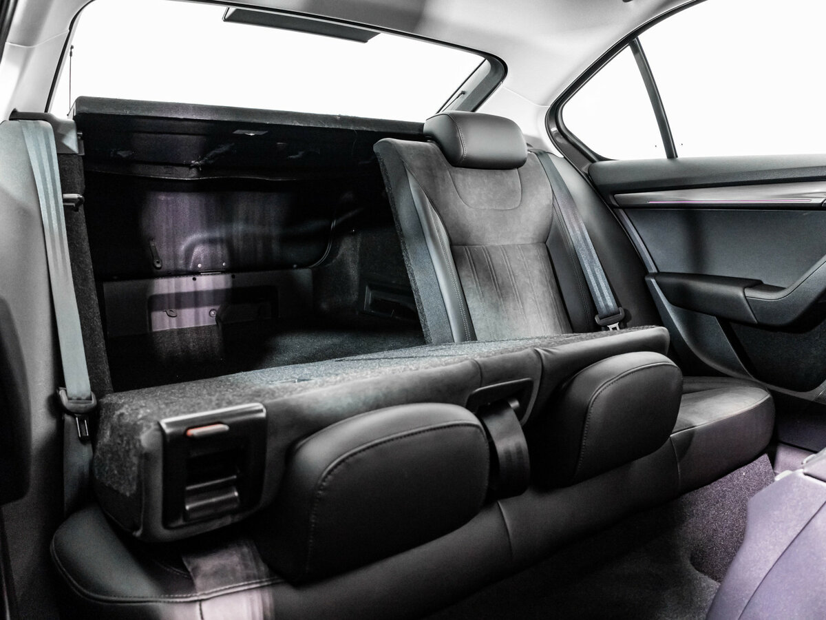 Skoda Octavia III (A7) Рестайлинг, 2019 Фото №26