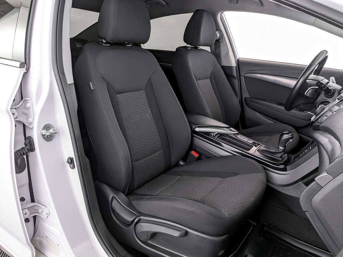 Hyundai i40, 2016 Фото №20