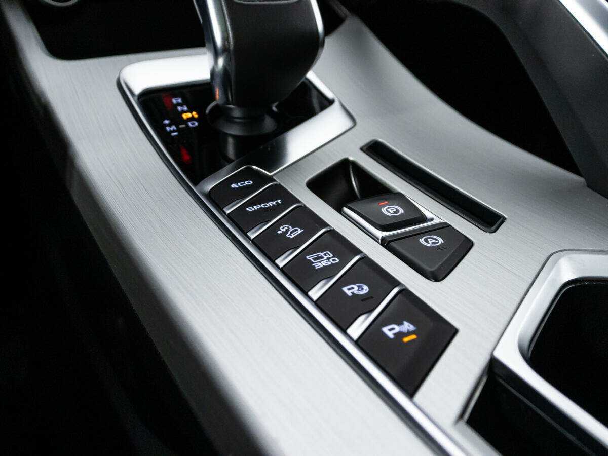 Geely Coolray, 2022 Фото №18