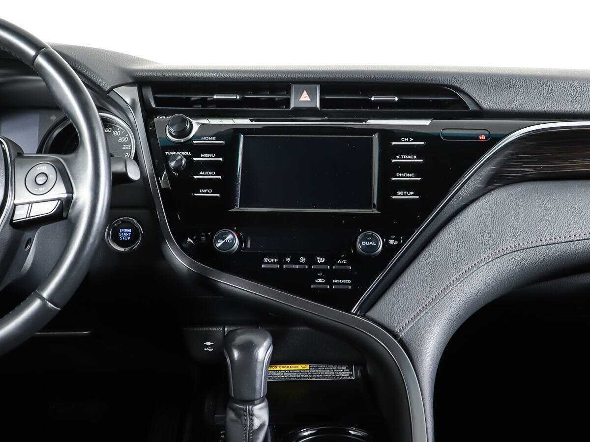 Toyota Camry, 2020 Фото №12