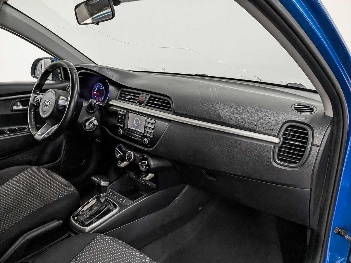 Kia Rio X-Line, 2020 Фото №12