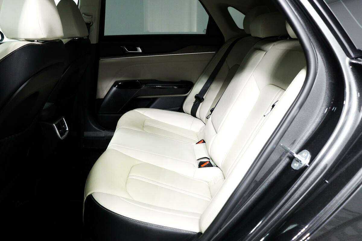 Kia K5, 2021 Фото №12