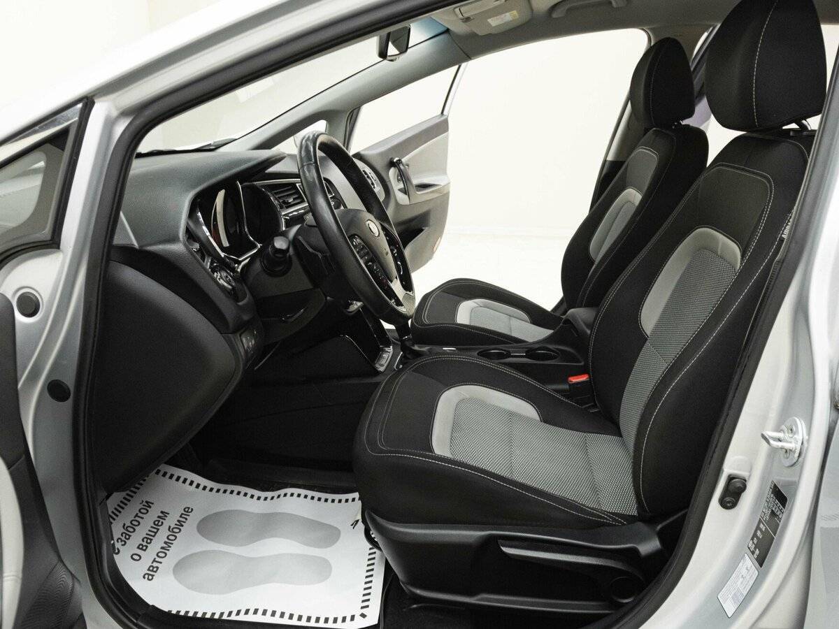 Kia Ceed, 2016 Фото №7