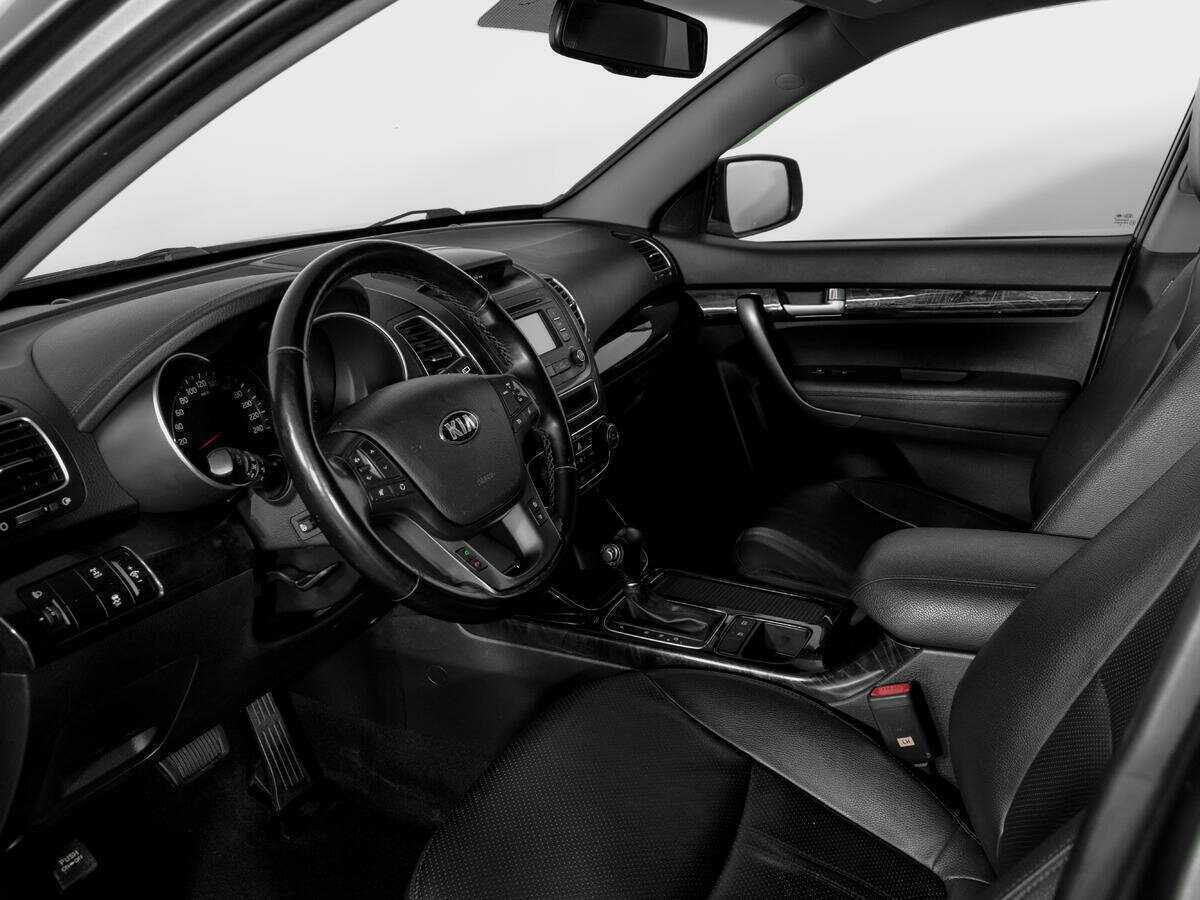 Kia Sorento, 2018 Фото №15