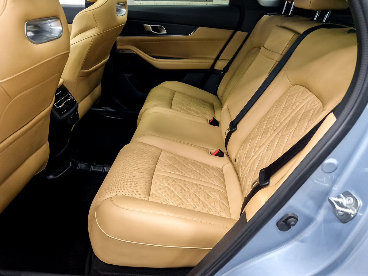 Changan UNI-K, 2023 Фото №12