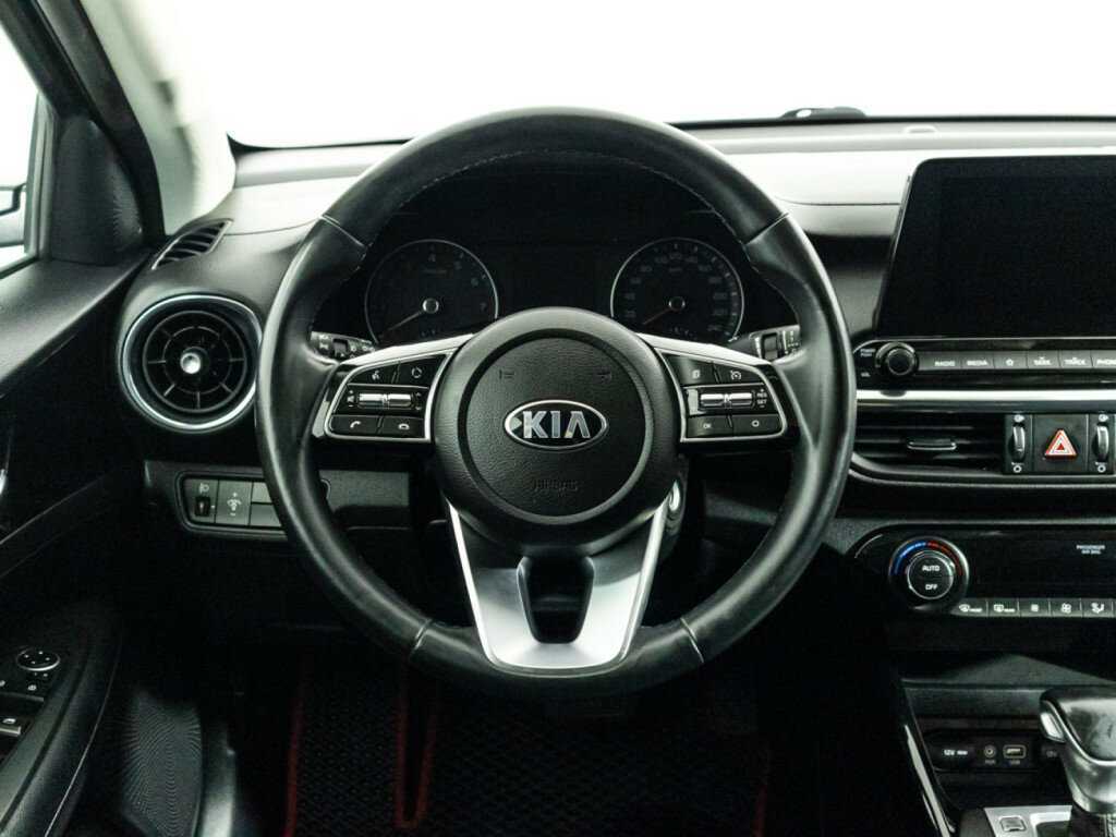 Kia Cerato, 2021 Фото №22