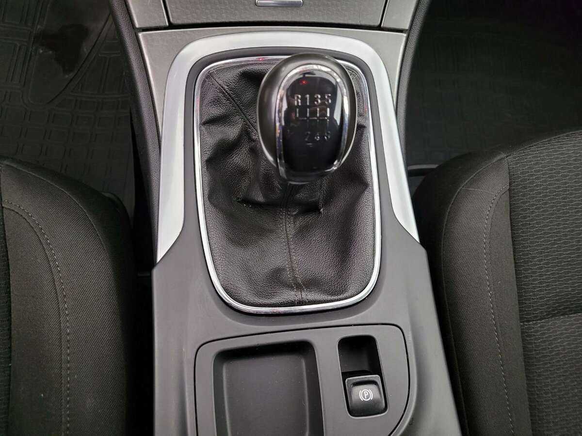 Opel Insignia, 2013 Фото №13