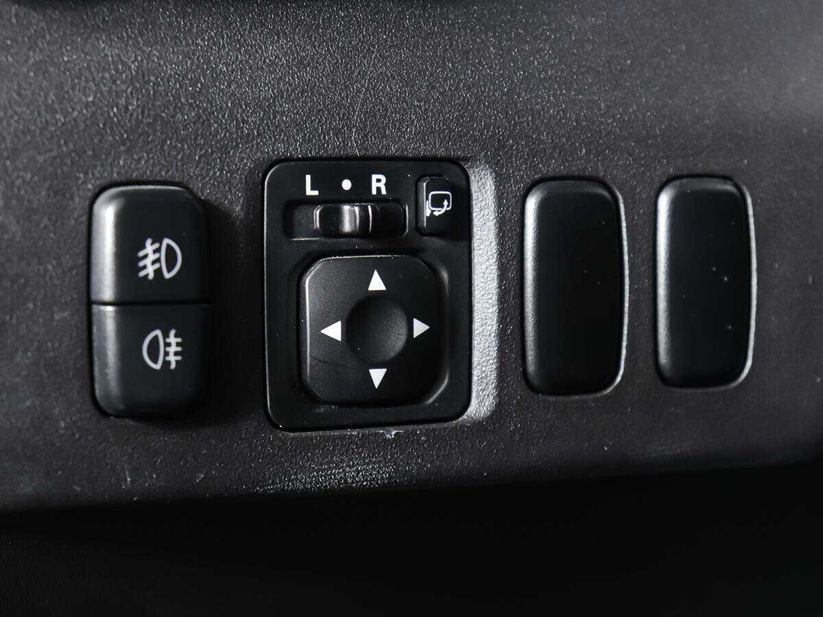 Mitsubishi Pajero, 2012 Фото №15