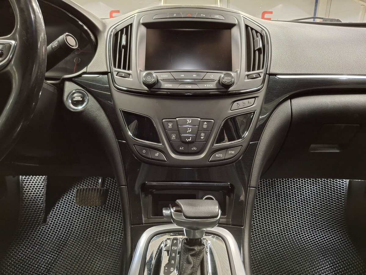 Opel Insignia I Рестайлинг, 2014 Фото №15