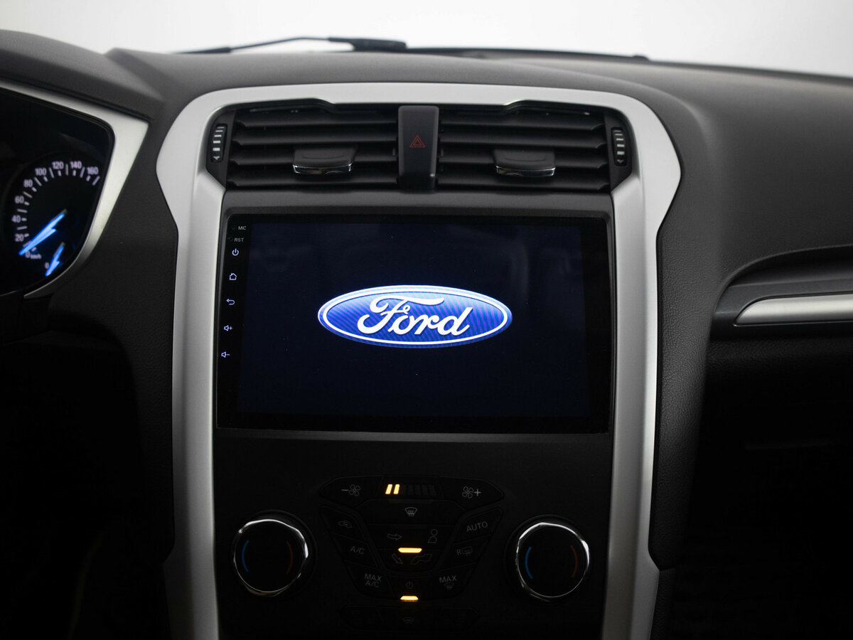 Ford Mondeo V, 2019 Фото №12