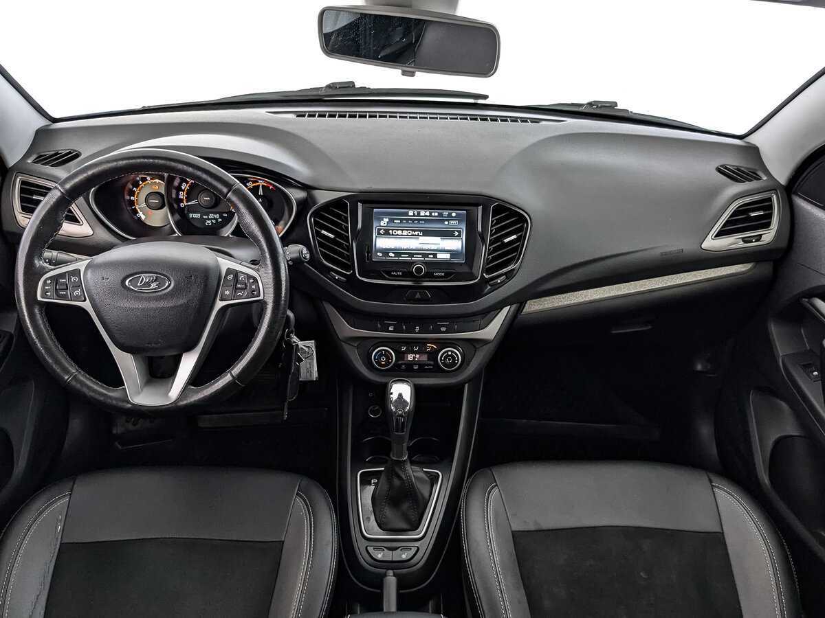 Lada (ВАЗ) Vesta SW, 2020 Фото №10