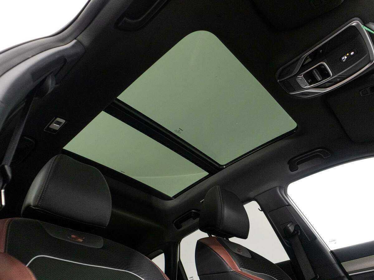 Geely Coolray, 2021 Фото №17