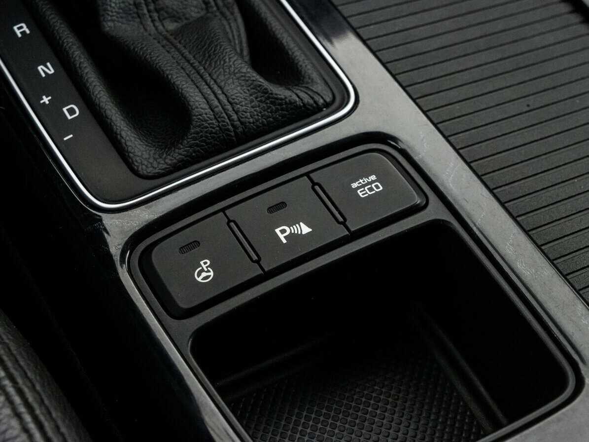 Kia Sorento, 2018 Фото №12