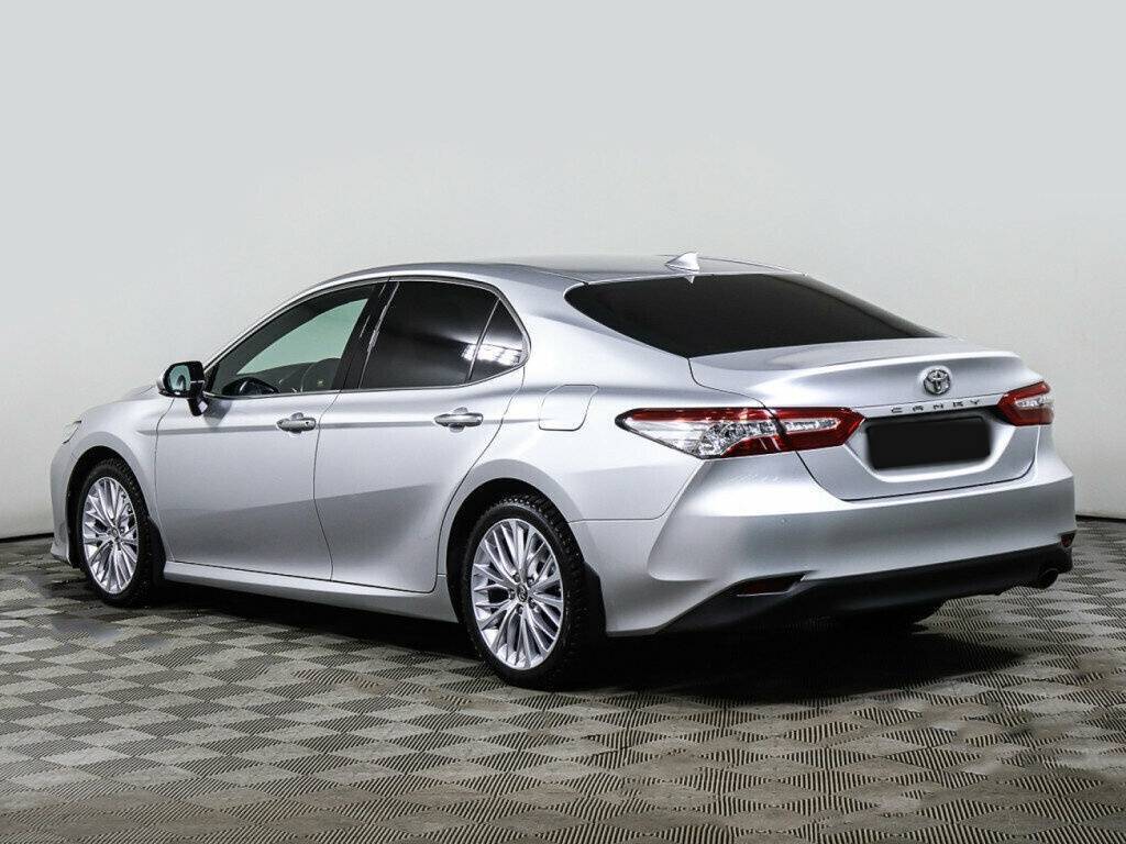 Toyota Camry, 2018 Фото №6