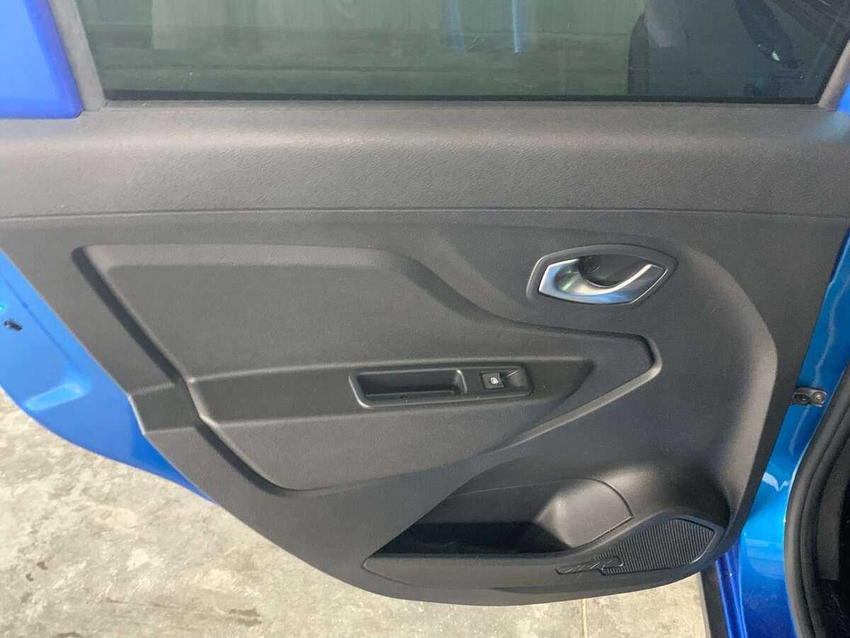 Lada (ВАЗ) XRAY Cross, 2020 Фото №20