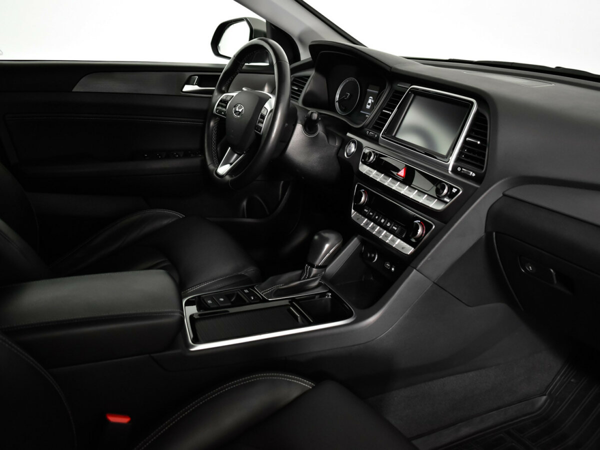 Hyundai Sonata VII (LF) Рестайлинг, 2018 Фото №7
