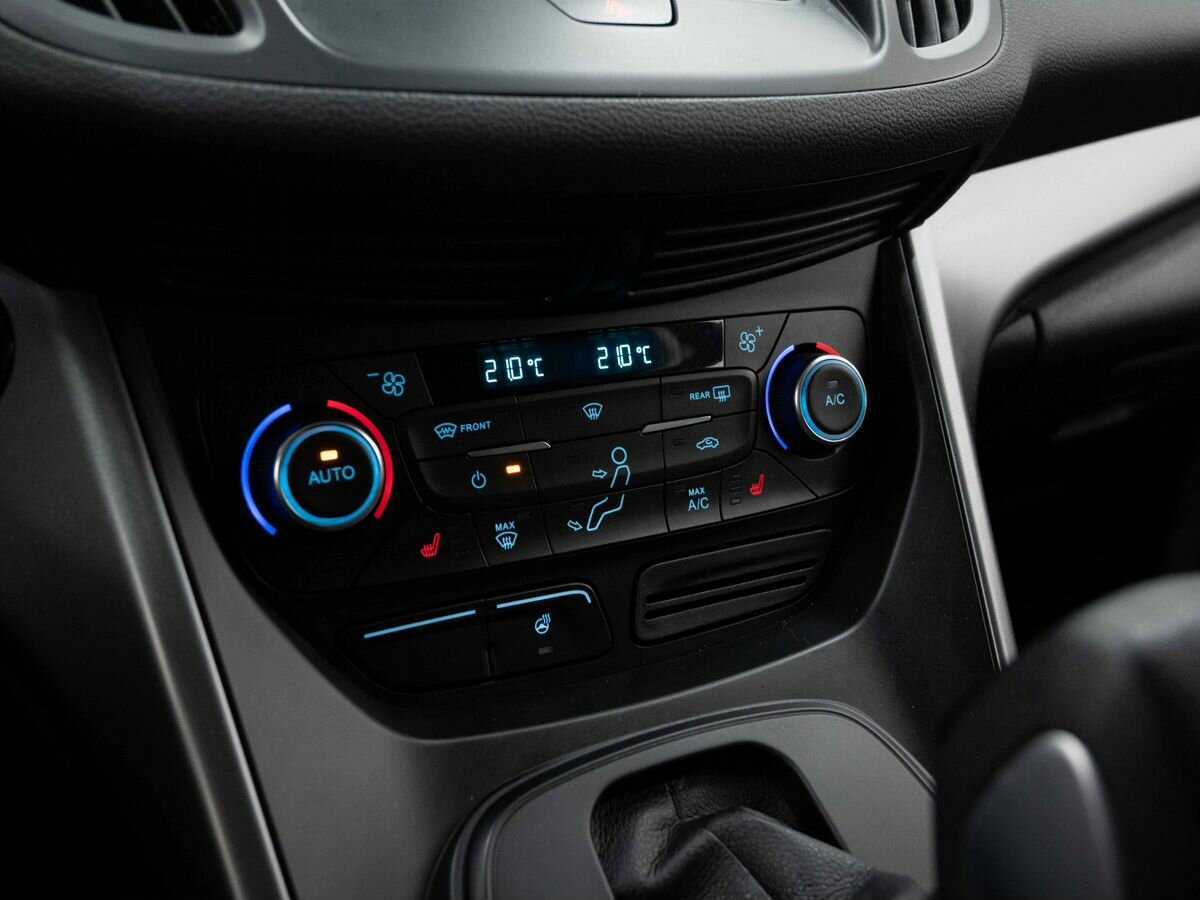 Ford Kuga, 2017 Фото №21