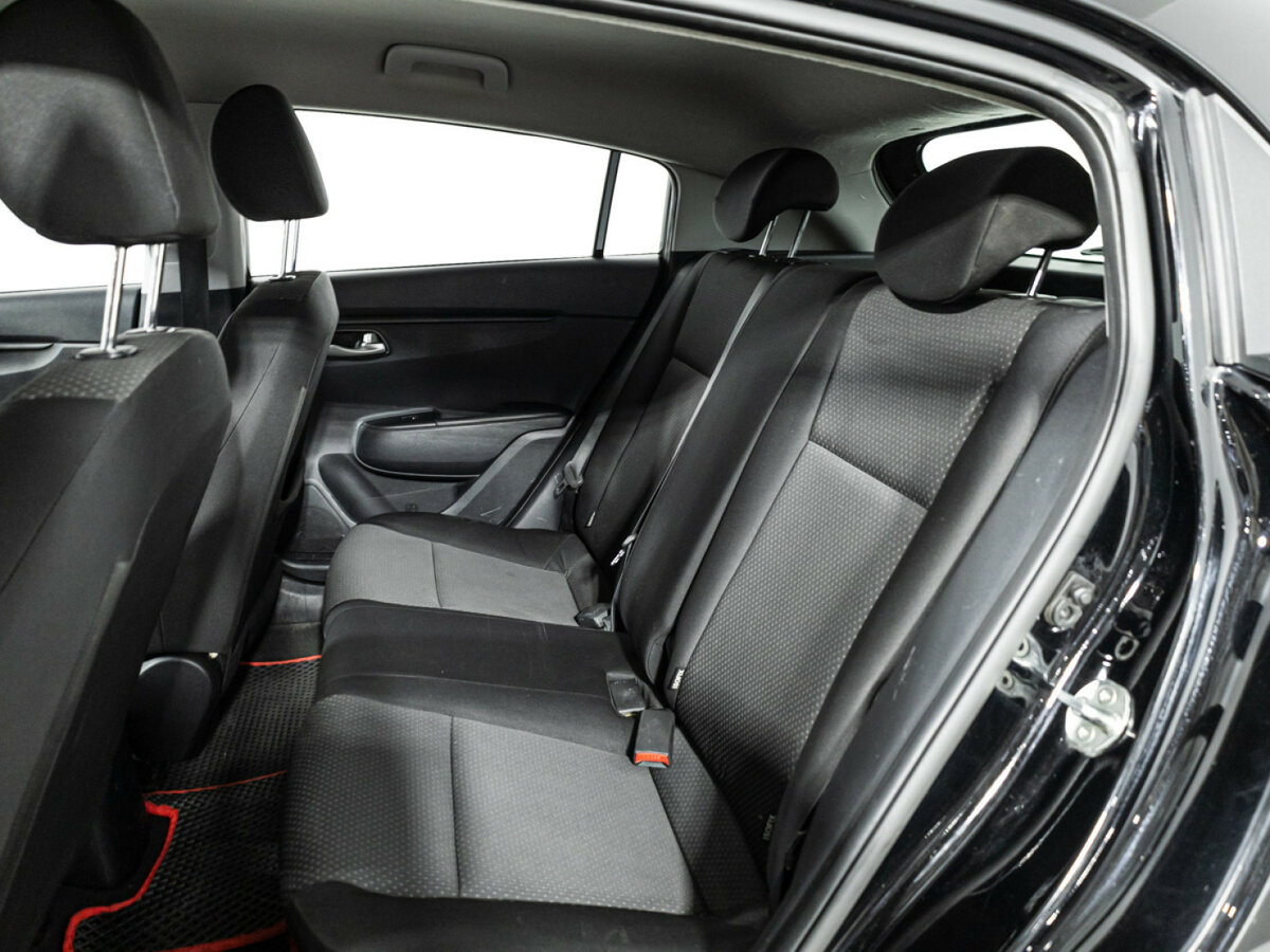 Kia Rio X IV Рестайлинг, 2020 Фото №10