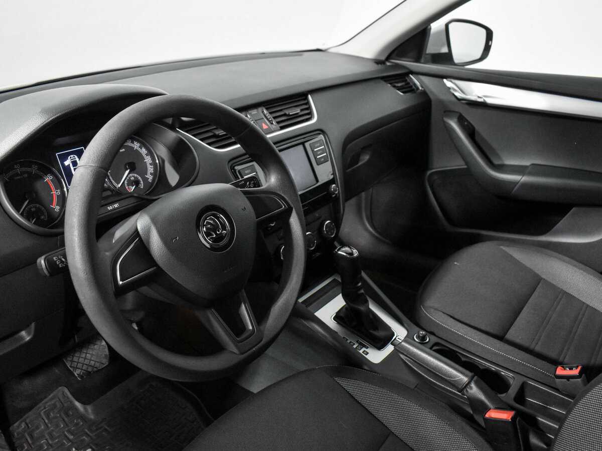 Skoda Octavia, 2018 Фото №8