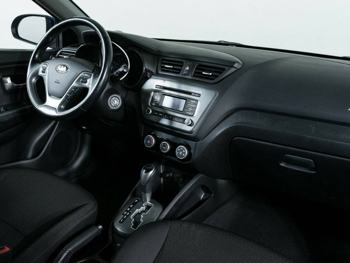 Kia Rio, 2016 Фото №8