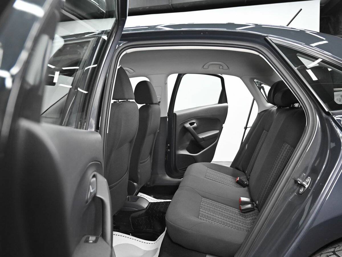 Volkswagen Polo, 2017 Фото №14