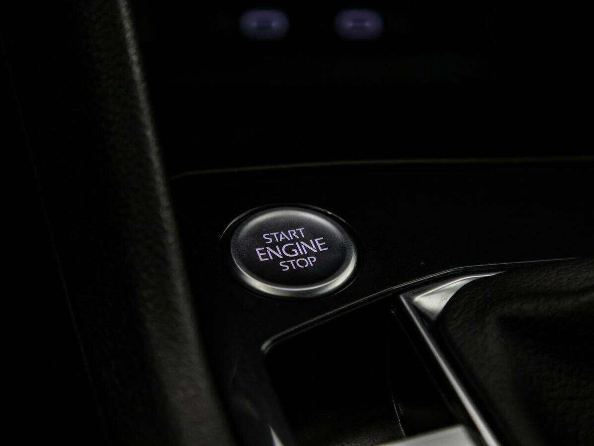 Volkswagen Tiguan, 2021 Фото №13