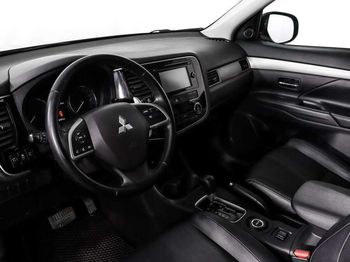 Mitsubishi Outlander, 2013 Фото №9