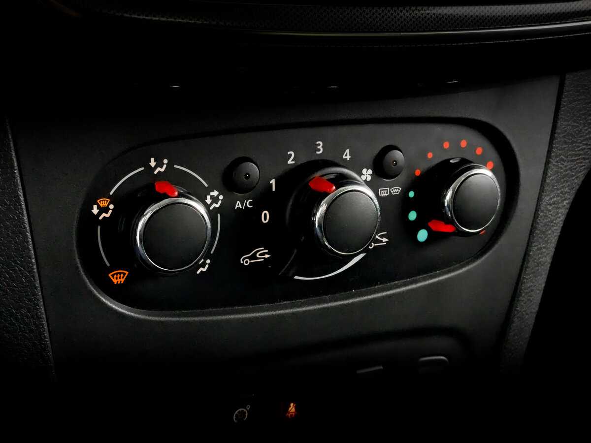 Renault Sandero Stepway, 2018 Фото №25