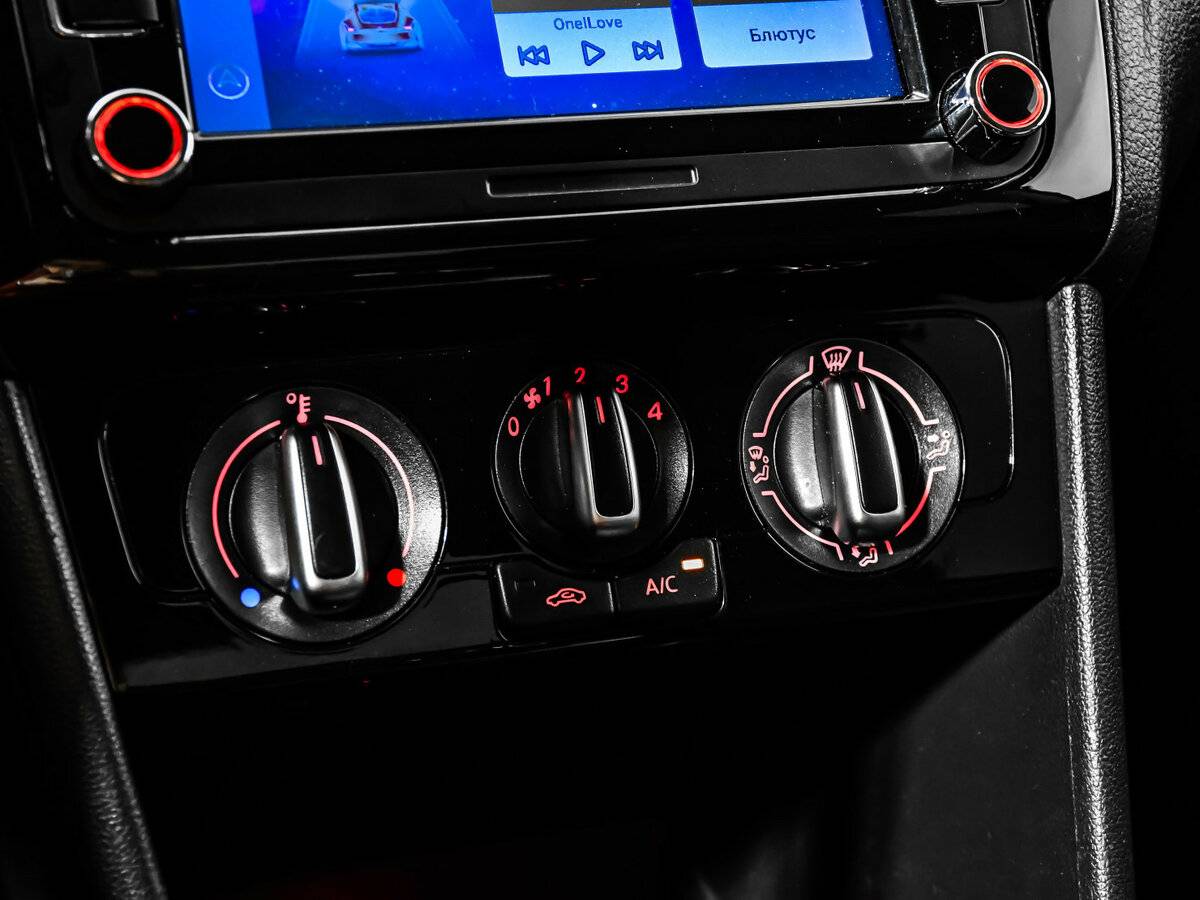 Volkswagen Polo V Рестайлинг, 2017 Фото №13