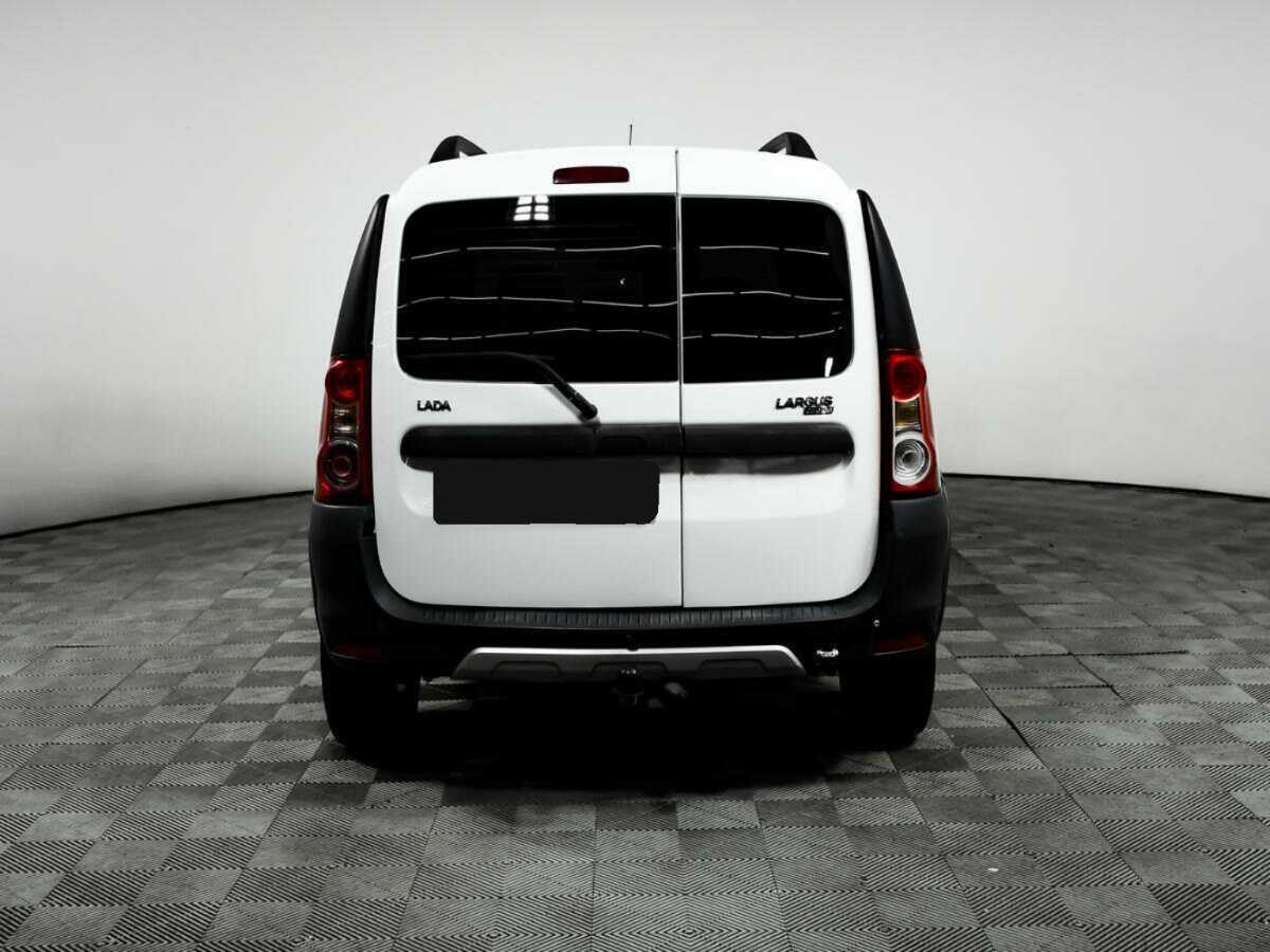 Lada (ВАЗ) Largus Cross, 2018 Фото №6