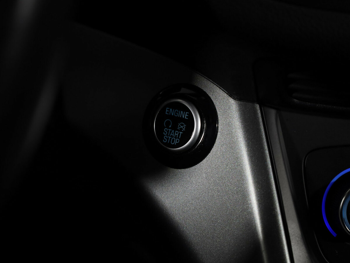 Ford Kuga II Рестайлинг, 2018 Фото №22