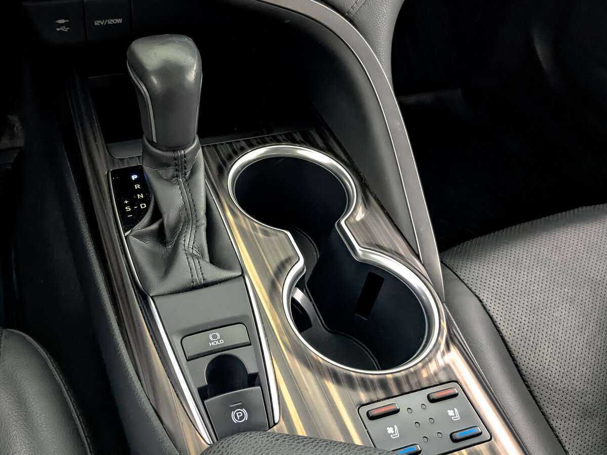 Toyota Camry, 2018 Фото №22