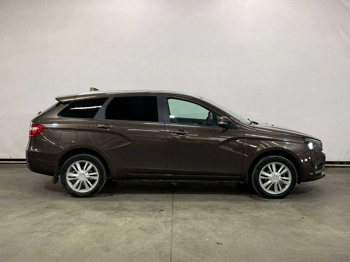 Lada (ВАЗ) Vesta SW, 2018 Фото №4