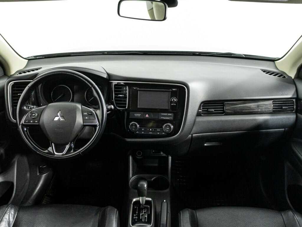 Mitsubishi Outlander, 2016 Фото №13