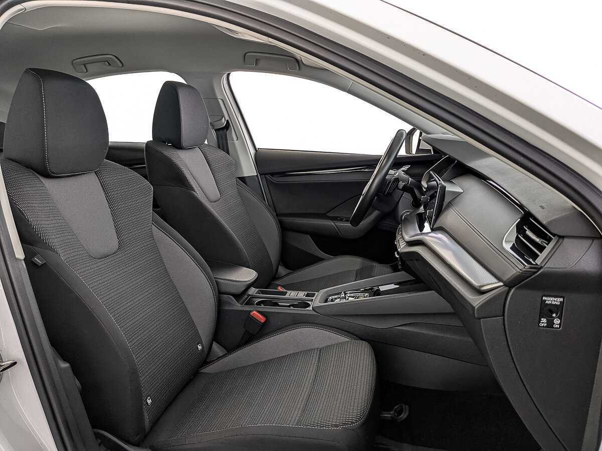 Skoda Octavia, 2021 Фото №23